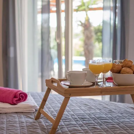 Fuer 10 Personen Und 2 In Juricani, Istrien Istrische Riviera * Cepljani